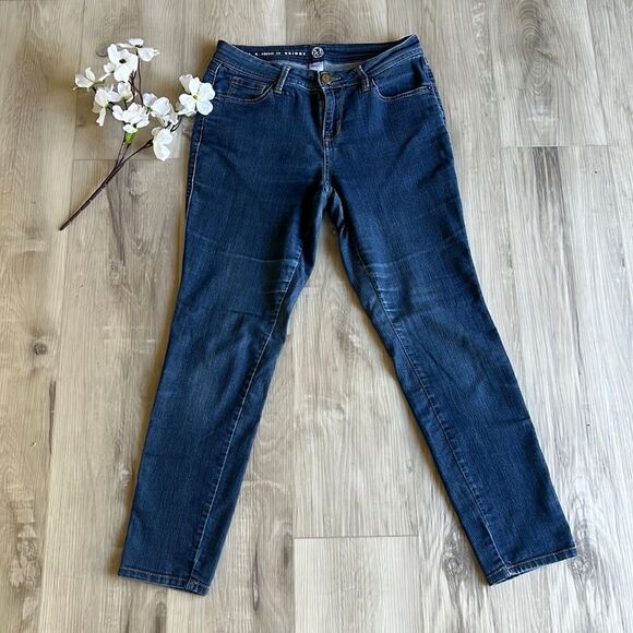 Westport Classic Fit Skinny Jeans Pants Size 4 Petite 4P - Picture 1 of 5